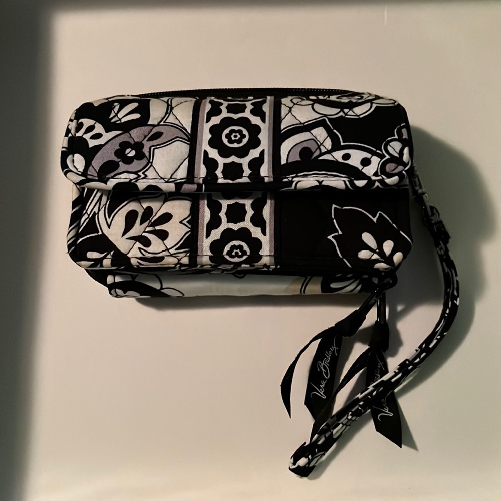 Vera Bradley “Midnight Paisley” All In One Crossbody